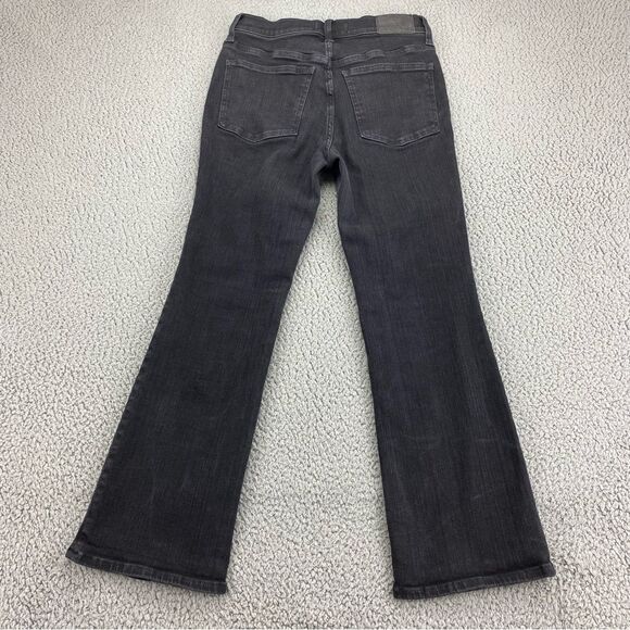 Madewell Women's Mid-Rise Kick Out Crop Flare Stretch Jeans | Size: 28 - Picture 5 of 16